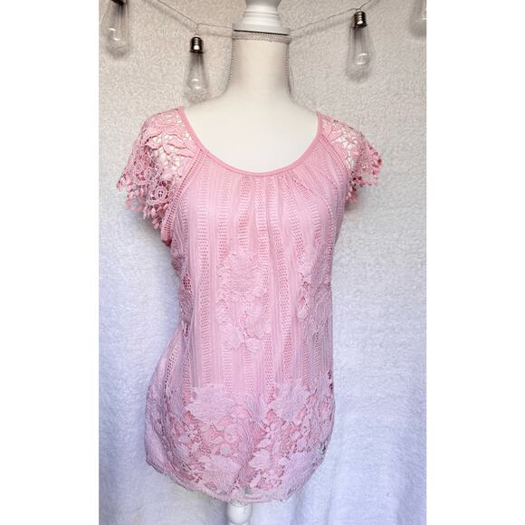 No Boundaries Pink Floral Lace Short Cap Sleeve Blouse Top - Picture 2 of 6
